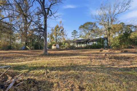 Photo of 12108 N Lakewood Drive, Splendora, TX 77372 (MLS # 12432214)