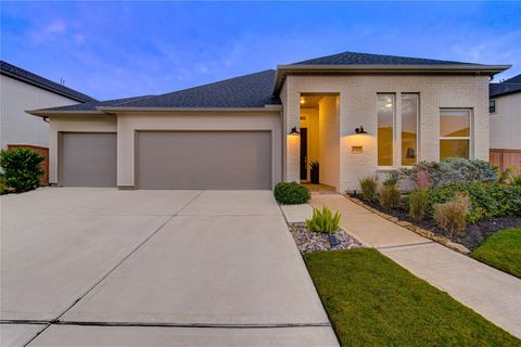 Photo of 6322 Winthrop Terrace Trail, Katy, TX 77493 (MLS # 60599256)