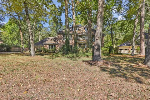 Photo of 2903 Woods Estates Drive, Houston, TX 77339 (MLS # 80596237)