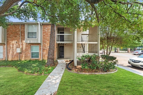 Photo of 17401 Red Oak Drive #64, Houston, TX 77090 (MLS # 59328383)
