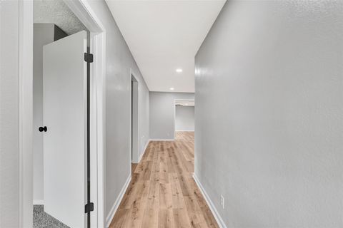 Tiny photo for 704 Teabury Avenue, Pasadena, TX 77503 (MLS # 56593258)