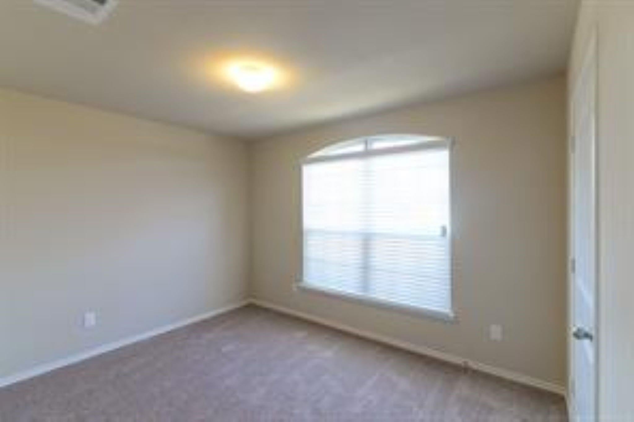 1112 Decker Drive