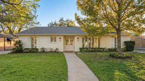 7811 Wickersham Lane Houston TX 77063