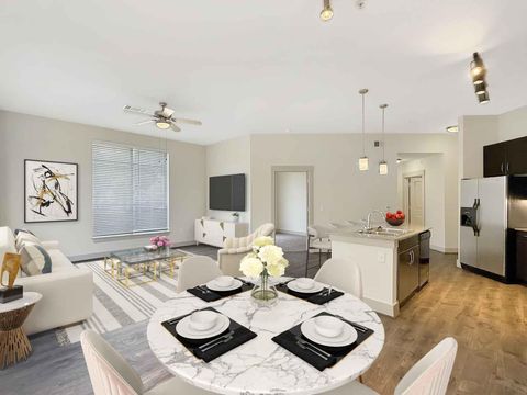 Tiny photo for 2525 S Voss Road #308, Houston, TX 77057 (MLS # 25567252)