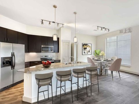 Tiny photo for 2525 S Voss Road #308, Houston, TX 77057 (MLS # 25567252)