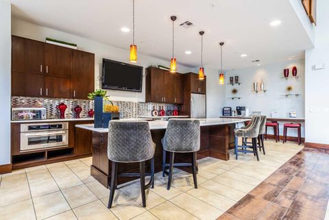 Tiny photo for 2525 S Voss Road #308, Houston, TX 77057 (MLS # 25567252)