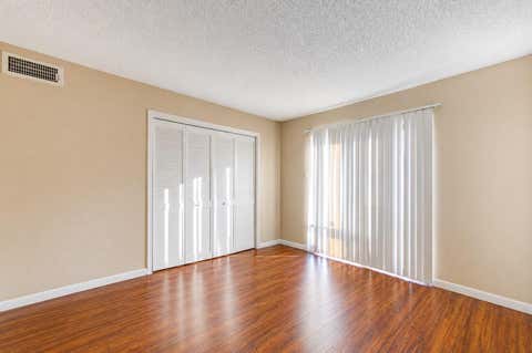 Photo of 2750 Holly Hall Street #1007, Houston, TX 77054 (MLS # 10854579)
