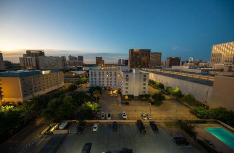 Tiny photo for 5150 Hidalgo Street #903, Houston, TX 77056 (MLS # 34794192)