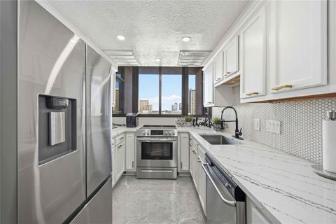 Tiny photo for 5150 Hidalgo Street #903, Houston, TX 77056 (MLS # 34794192)