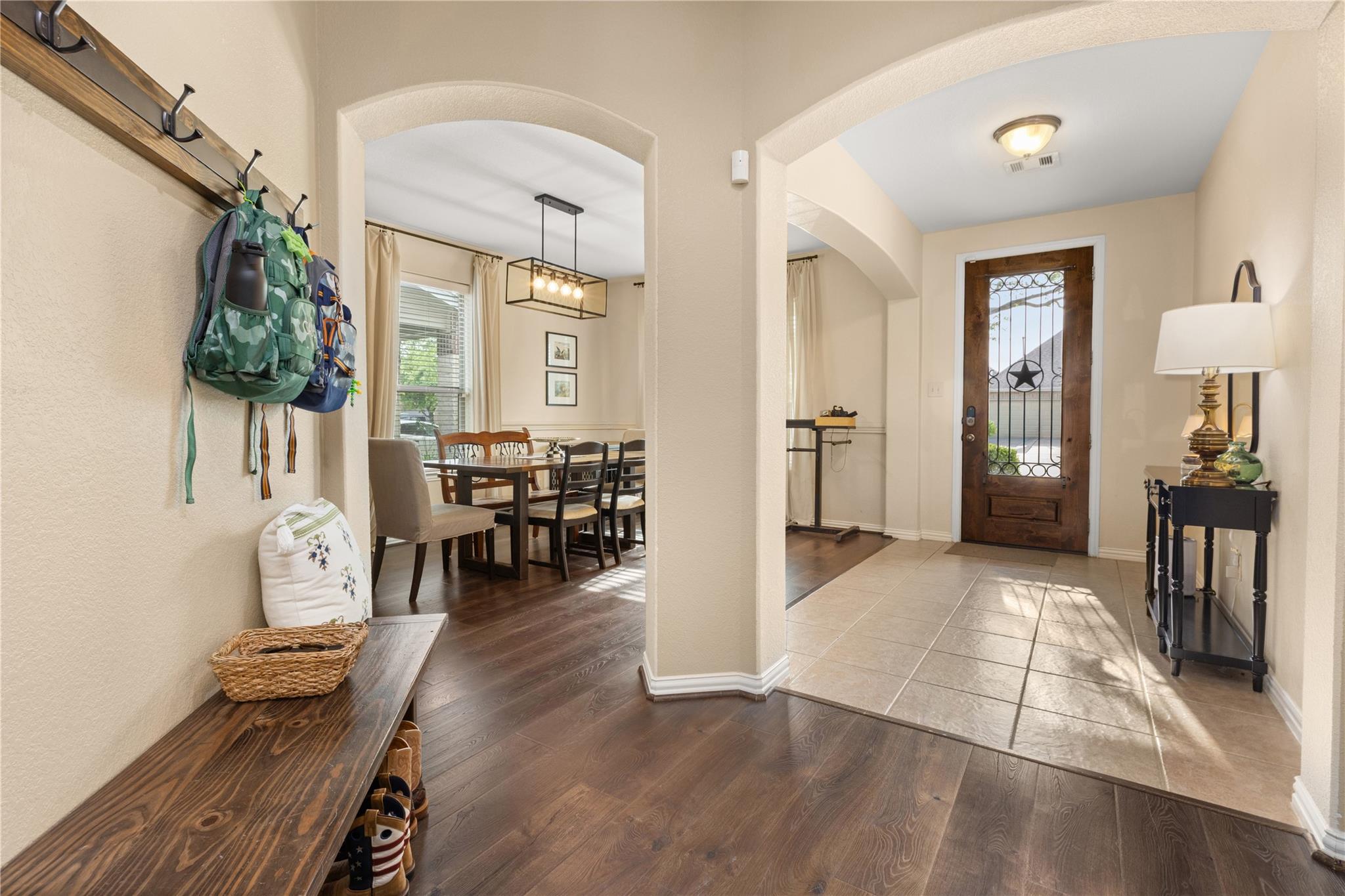 4305 Dave Alvin Drive