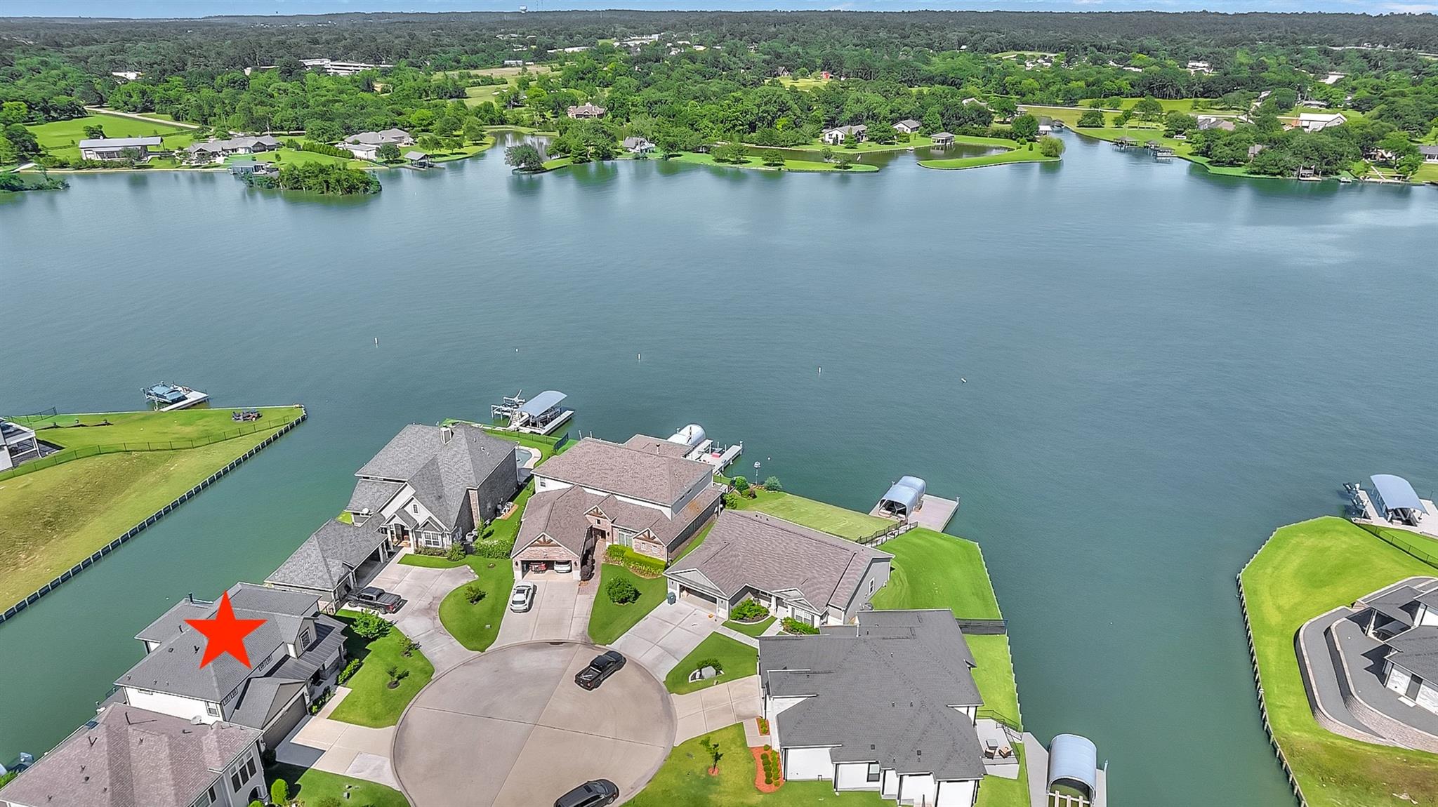 10700 S Lake Mist Lane