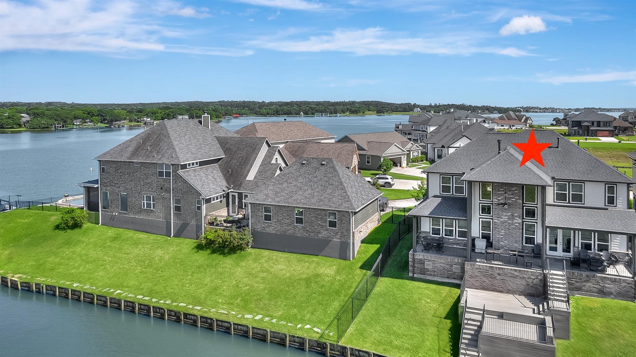 10700 S Lake Mist Lane