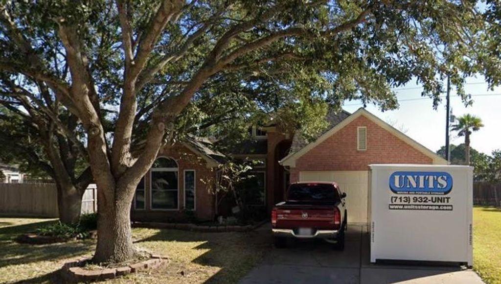 Photo of 16823 Pheasant Ridge Drive, Sugar Land, TX 77498 (MLS # 28342777)