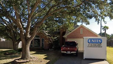 Photo of 16823 Pheasant Ridge Drive, Sugar Land, TX 77498 (MLS # 28342777)