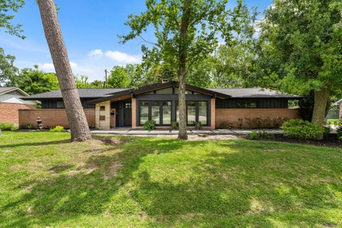 Homes For Sale - 9223 Rangely Drive<br/> Houston, TX 77055