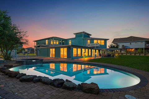 815 5th Street Dickinson TX 77539