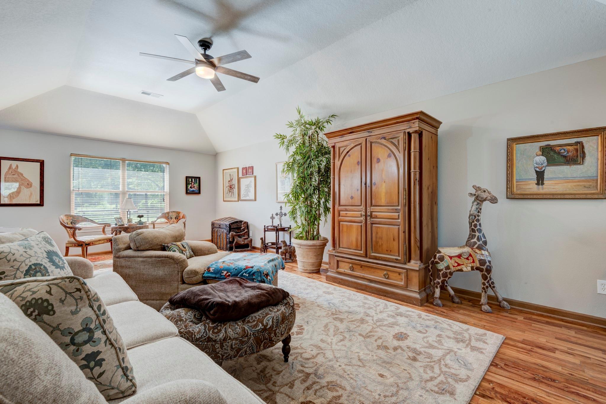 25154 Christys Court