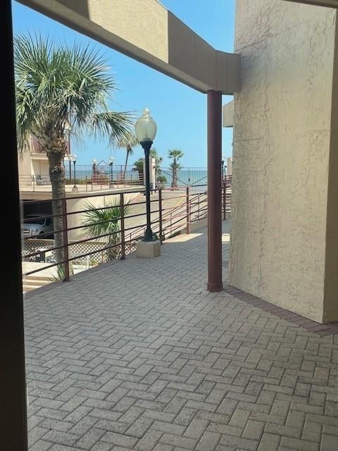7312 Seawall Boulevard 106