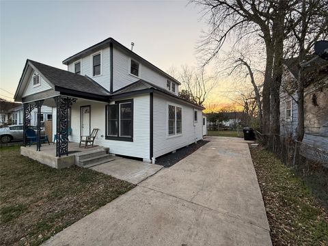 4103 Delhi Street Houston TX 77022