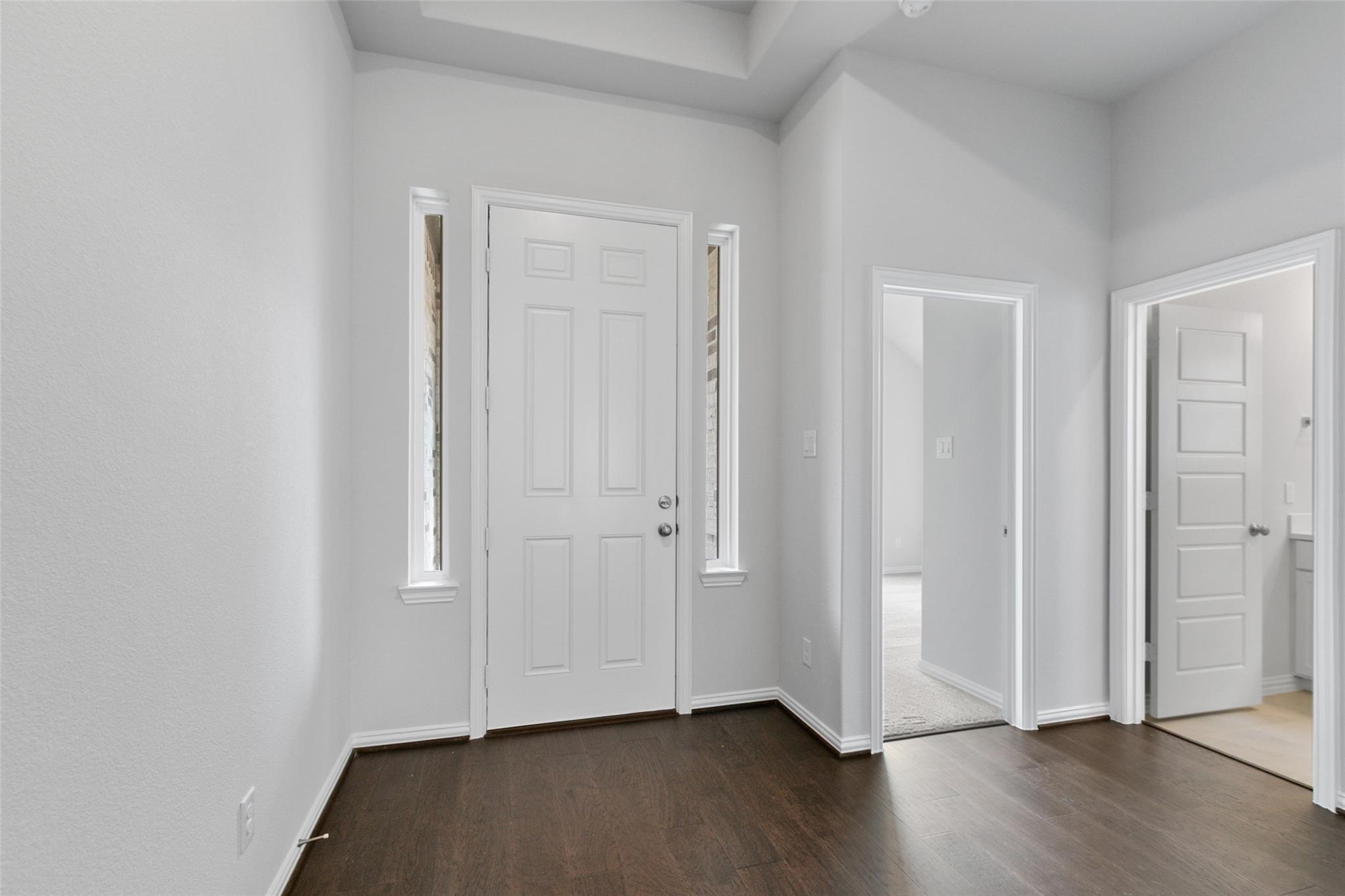 2106 Villa Flora Lane