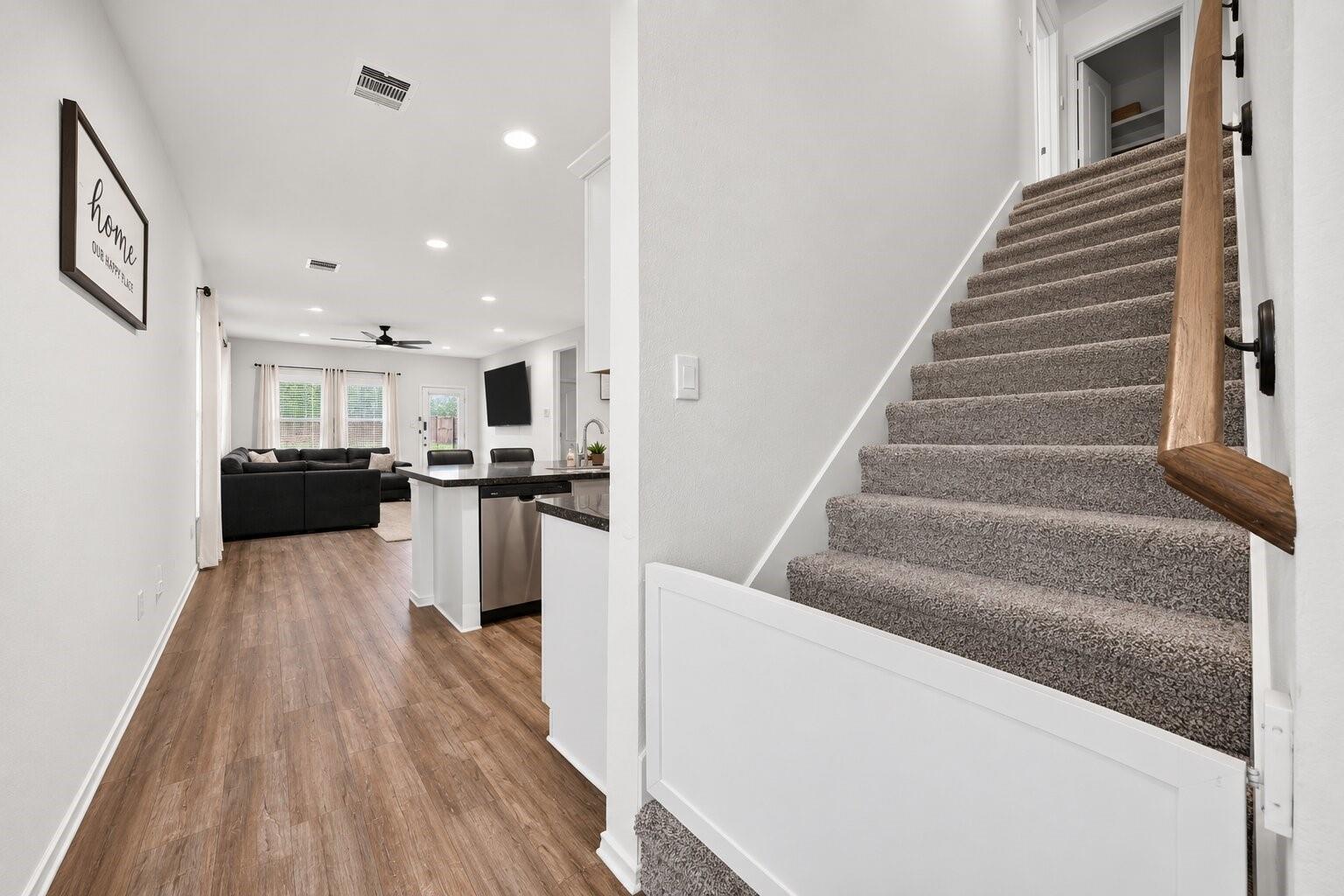 5630 Vintage Oakmont Drive