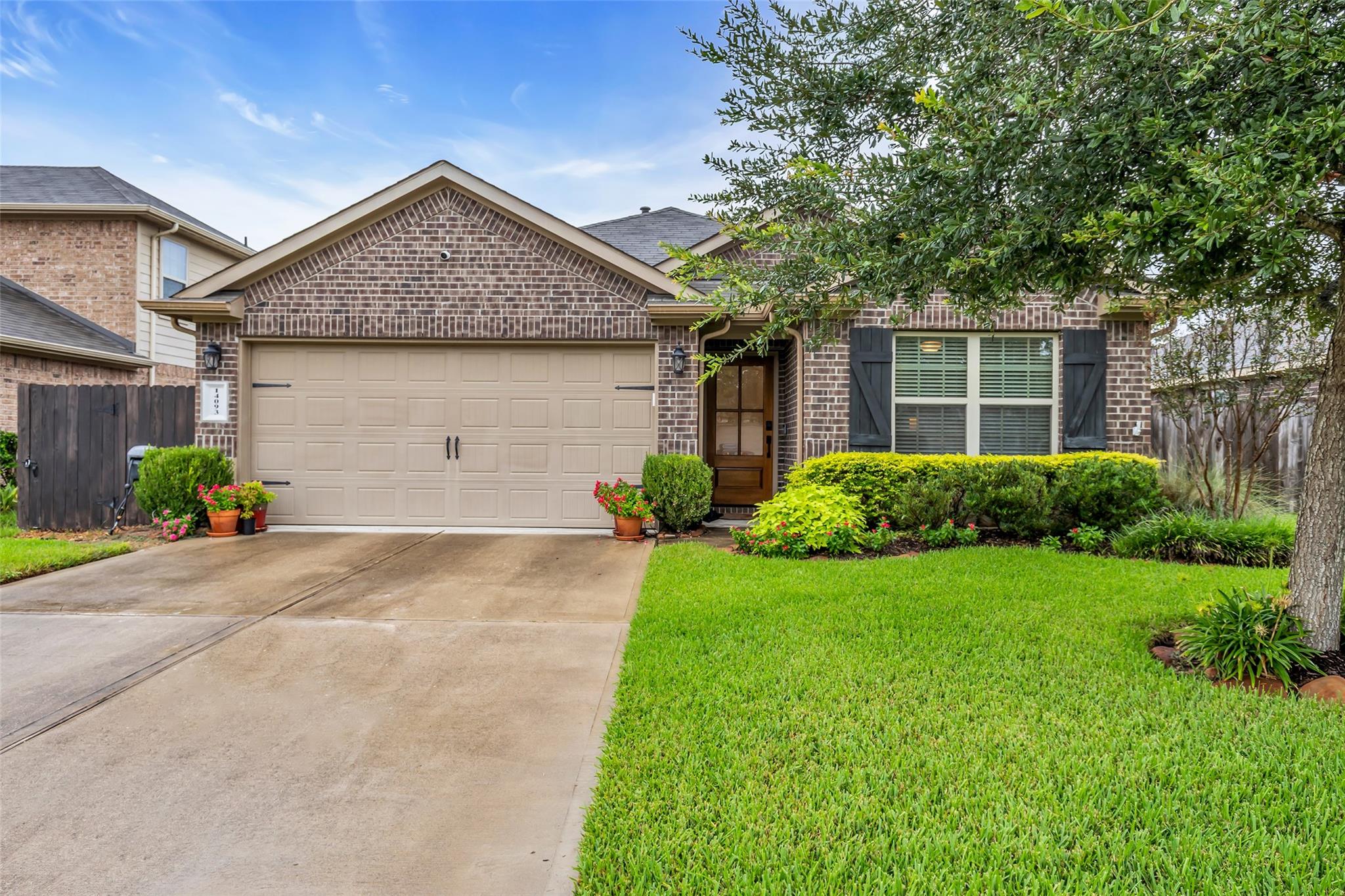 14093 Lake Crescent Drive