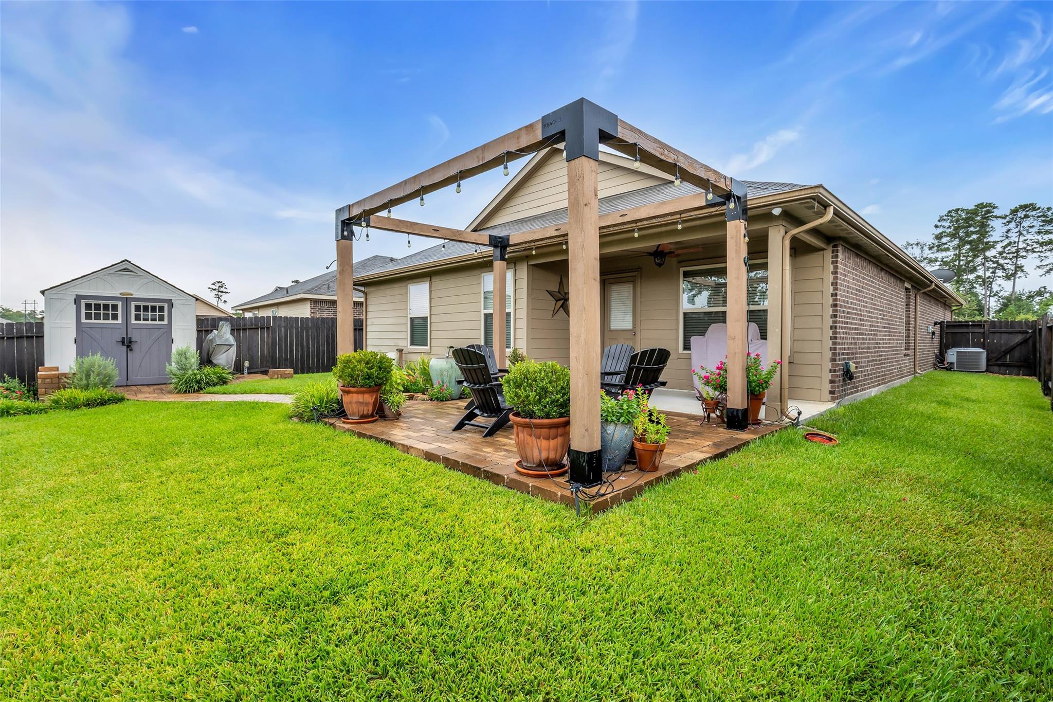 14093 Lake Crescent Drive