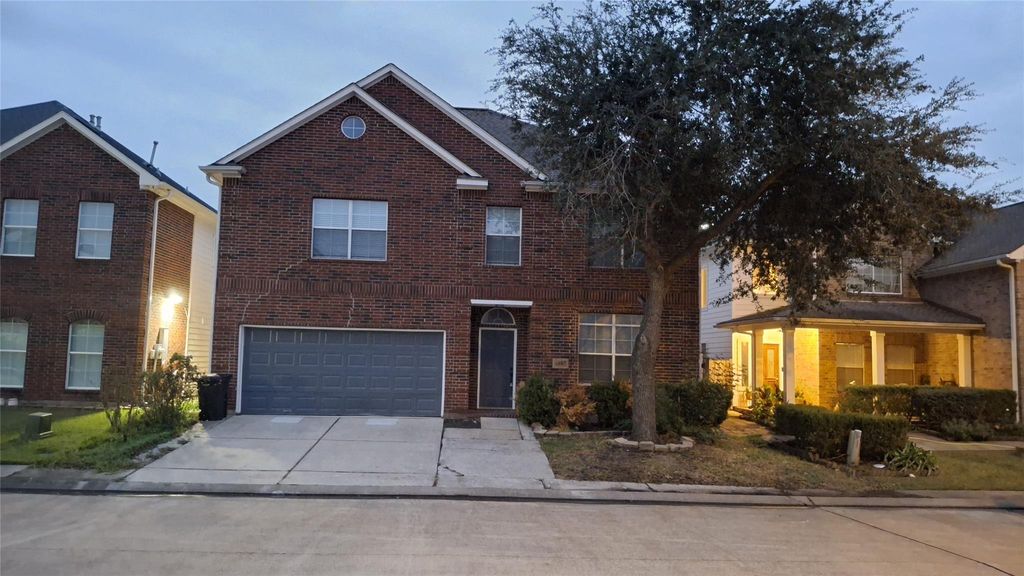Photo of 6887 Turtlewood Drive, Houston, TX 77072 (MLS # 40297601)