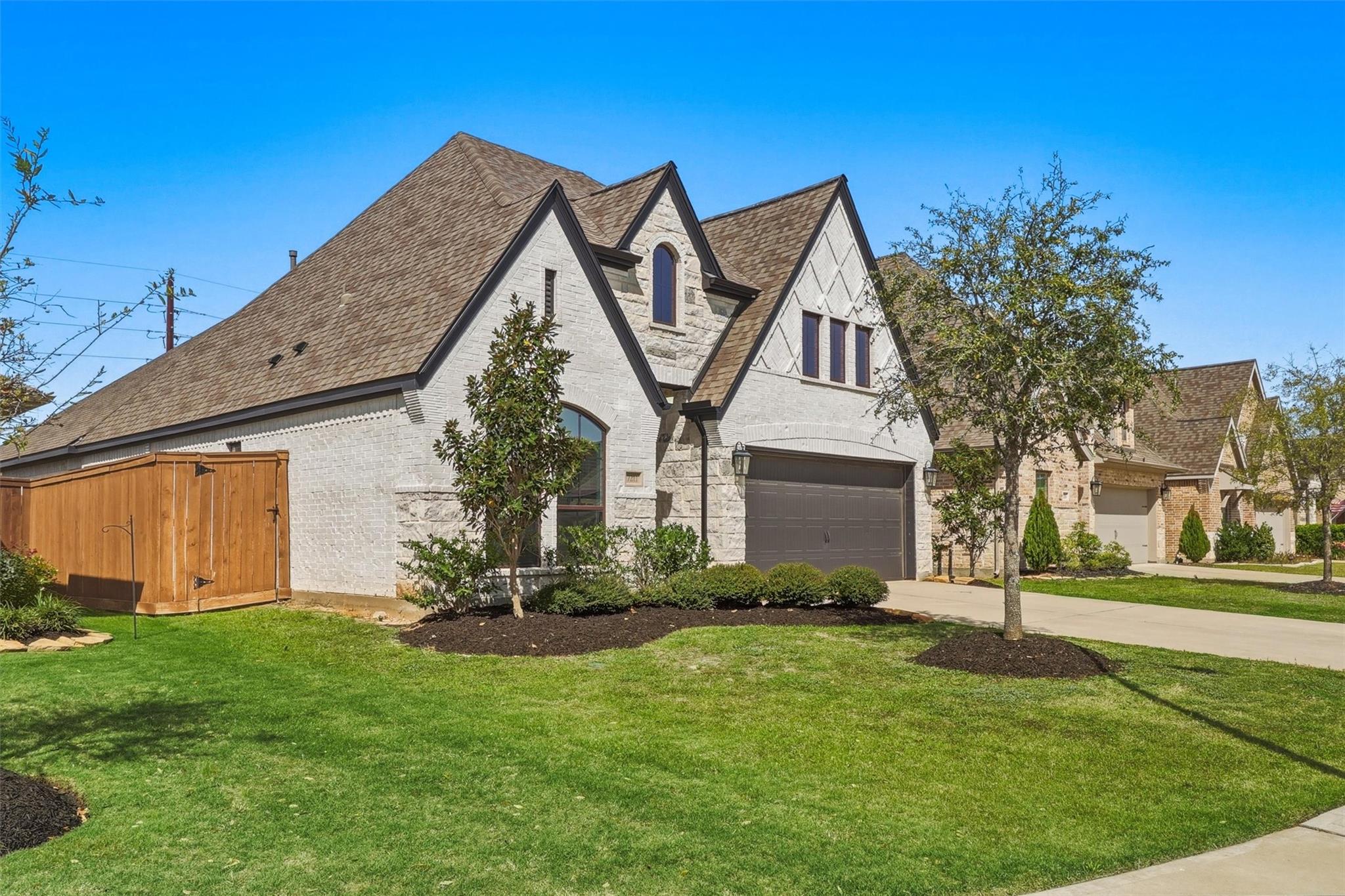 7211 Mayapple Grove Lane