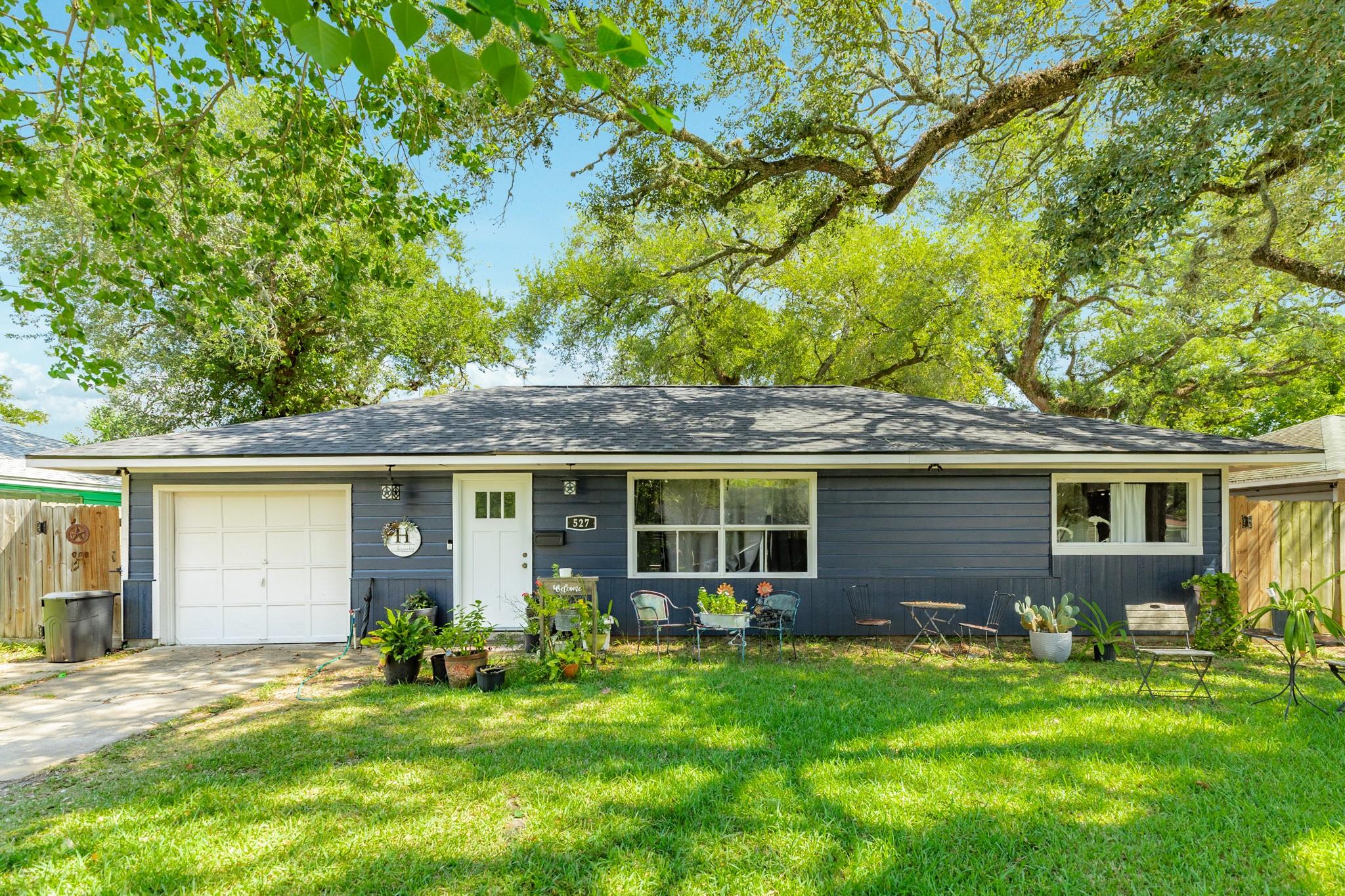 527 Gardenia Street