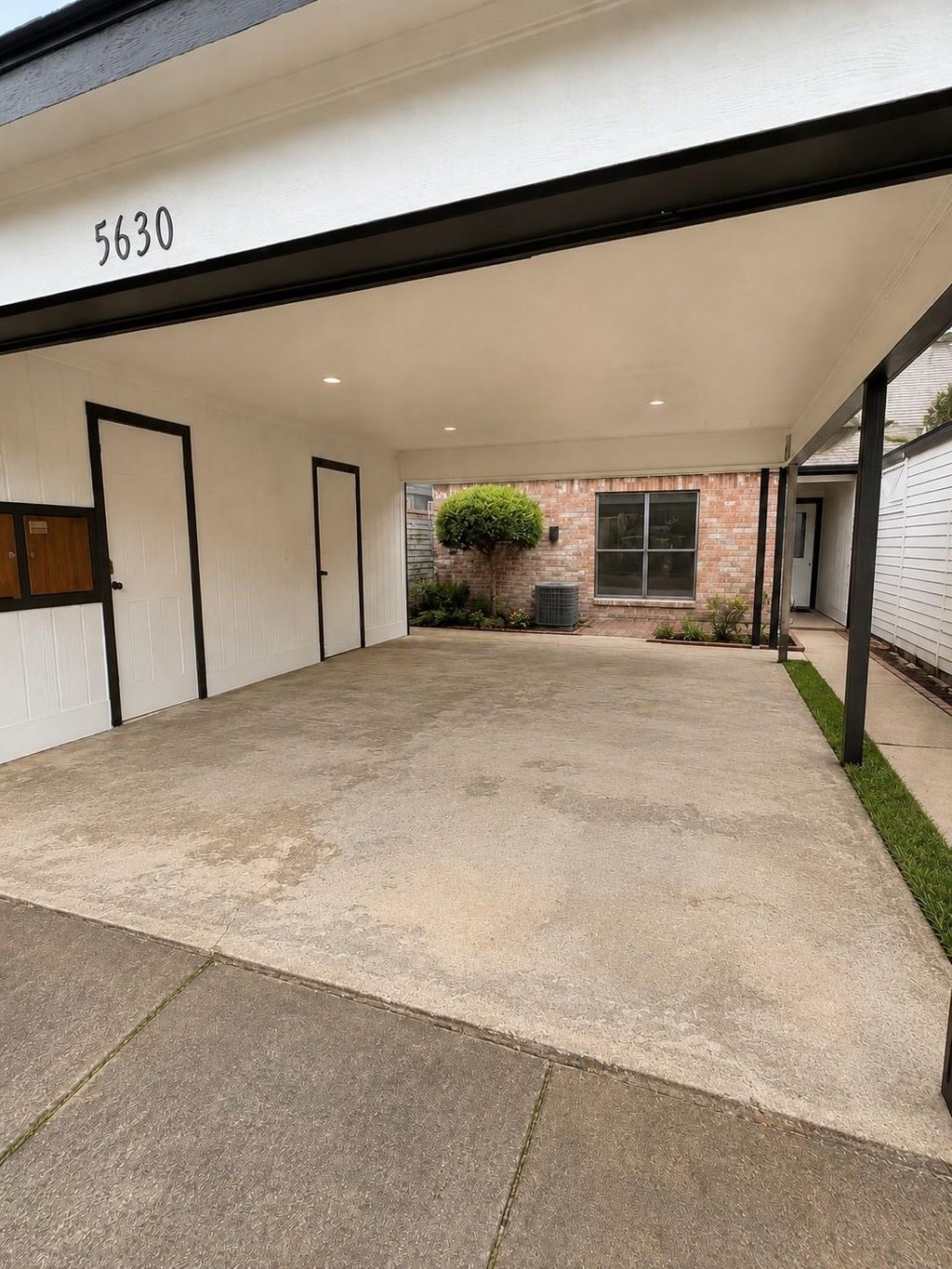 Photo of 5630 Allendale Road, Houston, TX 77017 (MLS # 57637392)