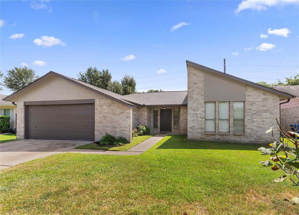 Photo of 3702 Saint William Lane, Houston, TX 77084 (MLS # 75625000)
