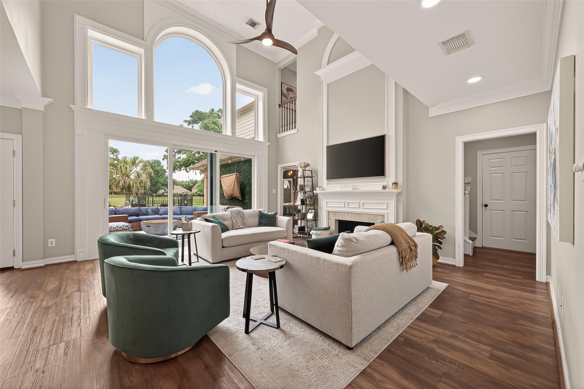 1403 Hillside Forest Drive