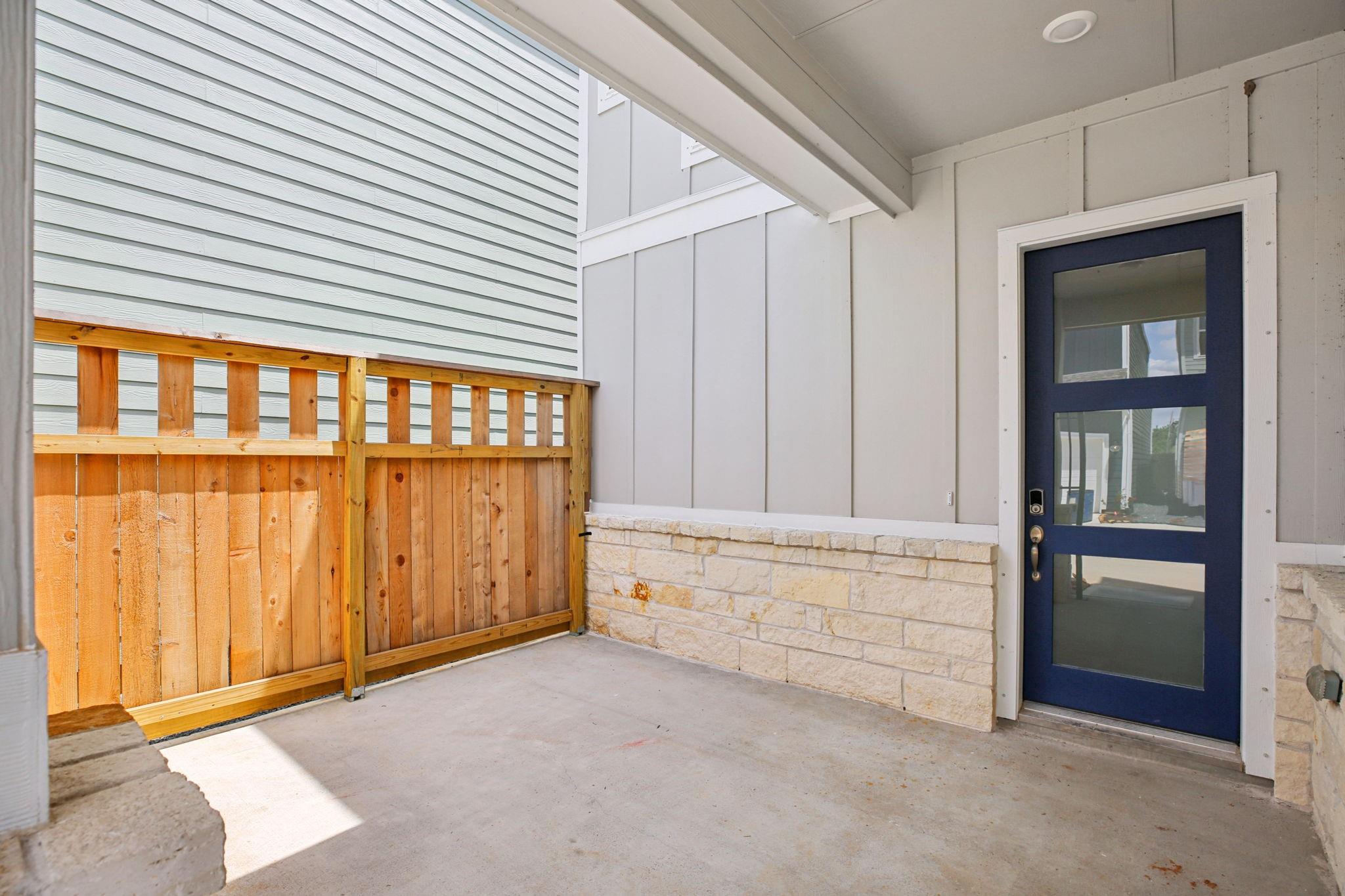 620 Topwater Trail