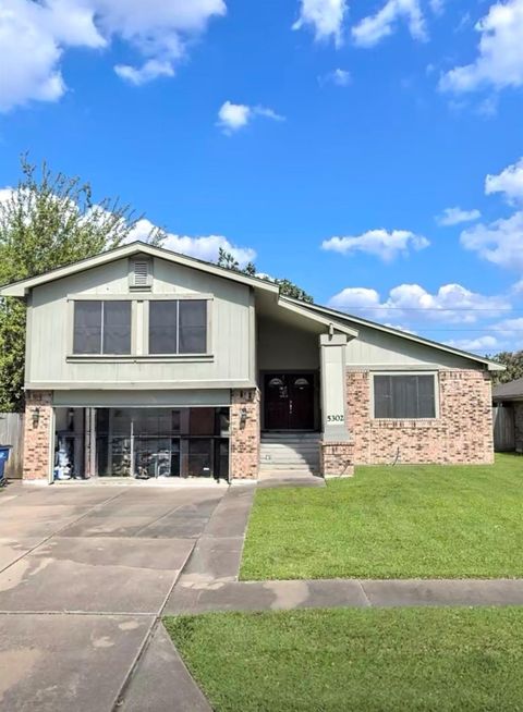 Photo of 5302 Gladeside Drive, Katy, TX 77449 (MLS # 19641042)