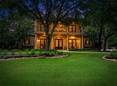 Photo of 70 W Ambassador Bend, The Woodlands, TX 77382 (MLS # 77885797)