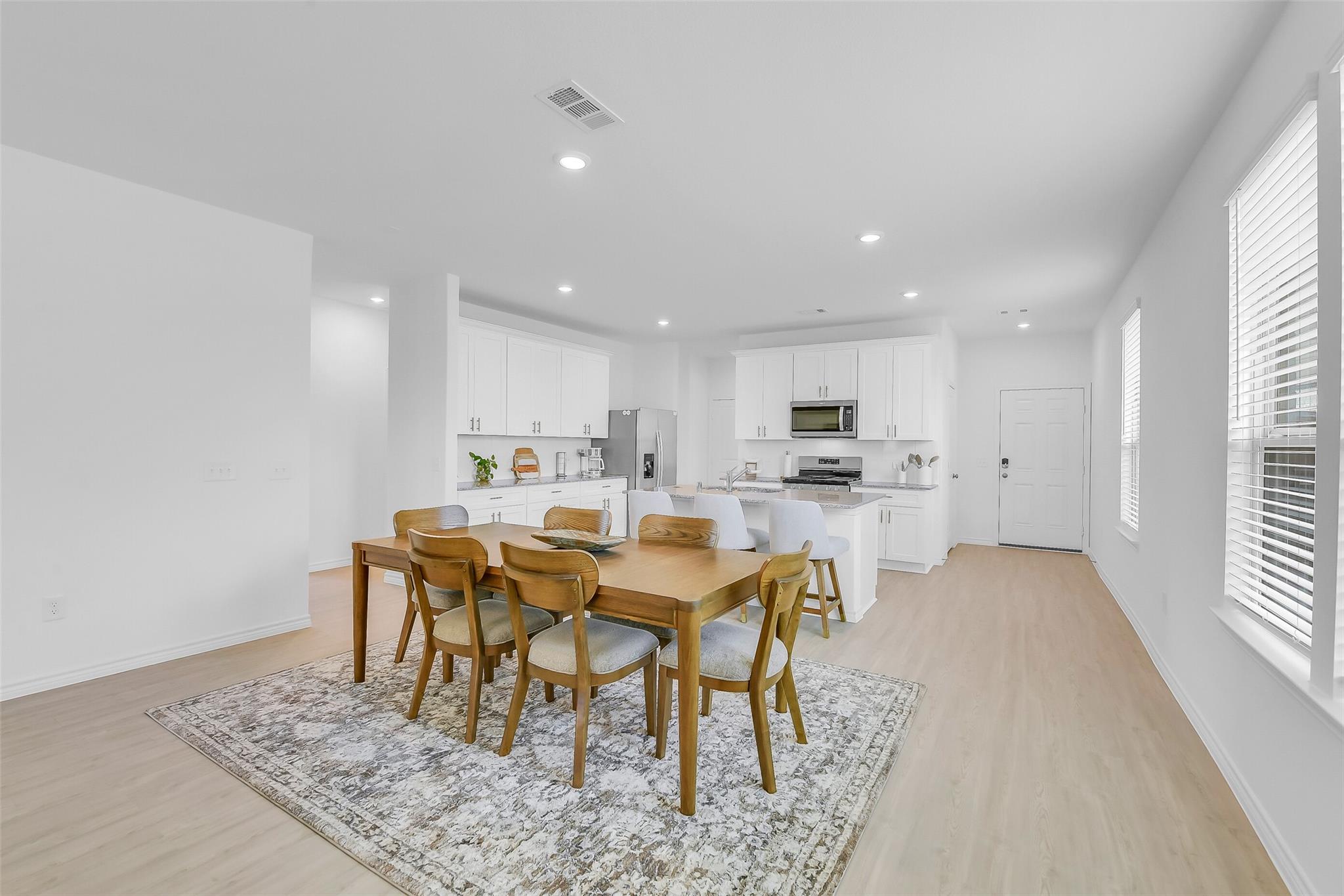 14767 Maple Pond Place