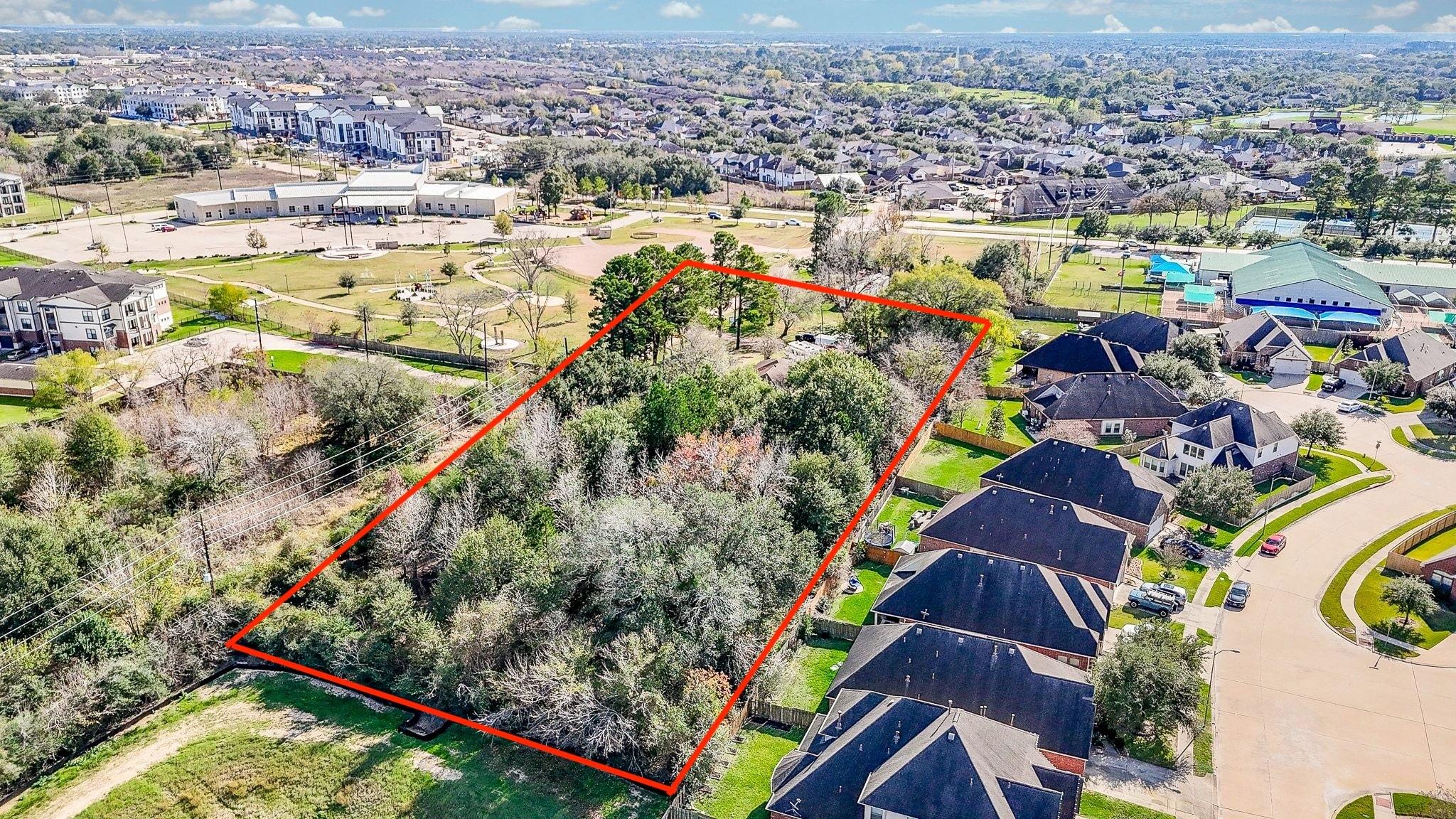 1021 & 1033 Roesner Road