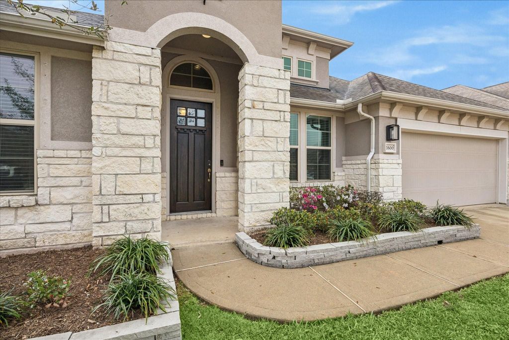 Photo of 2600 Mystic Springs Lane, League City, TX 77573 (MLS # 92218408)