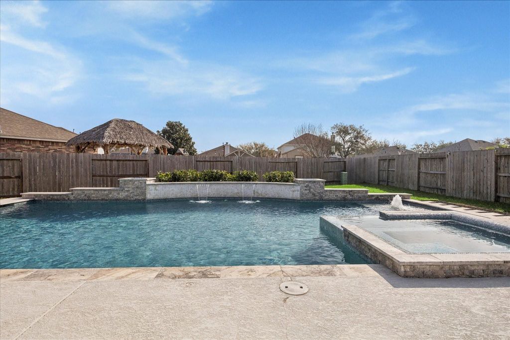 Photo of 2600 Mystic Springs Lane, League City, TX 77573 (MLS # 92218408)