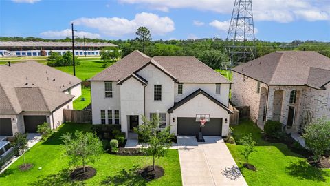 Photo of 4819 Autumn Hills Trail, Pearland, TX 77584 (MLS # 21881575)