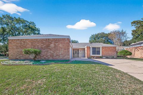 Photo of 1903 Wingleaf Drive, Houston, TX 77084 (MLS # 21621154)