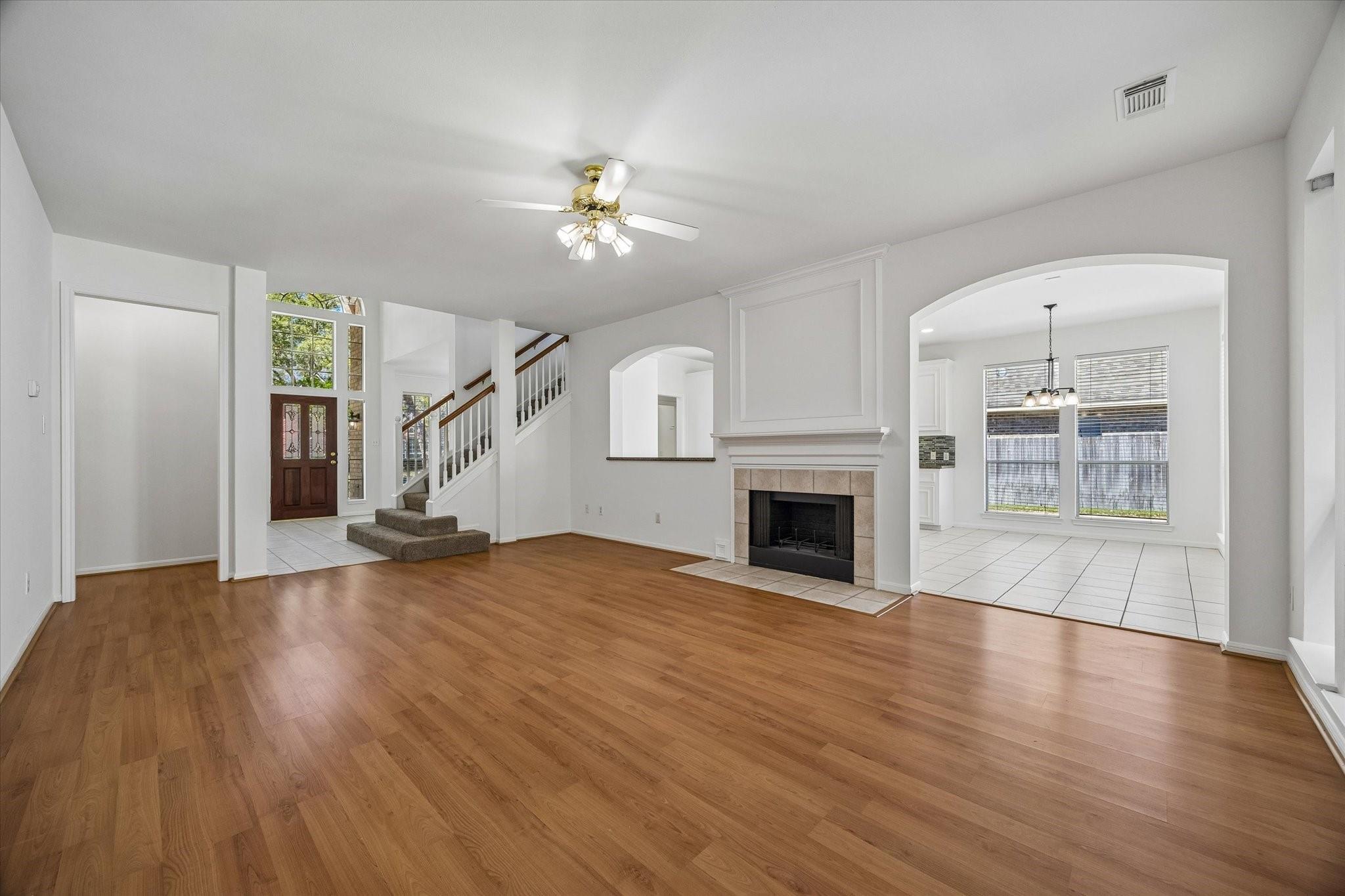 1207 Ellcreek Court