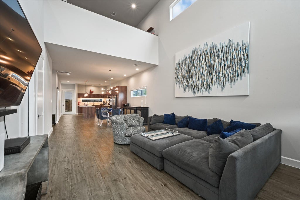 Photo of 5702 Pampero Lane, Houston, TX 77092 (MLS # 6127112)