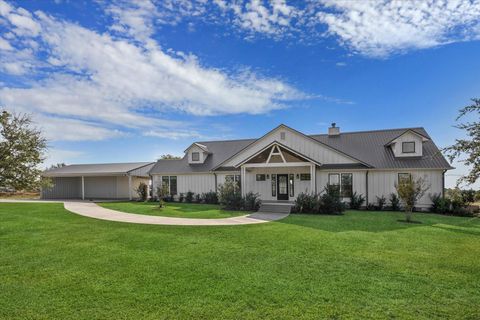 Homes For Sale - 2283 Farm To Market 332<br/> Washington County, Brenham, TX 77833