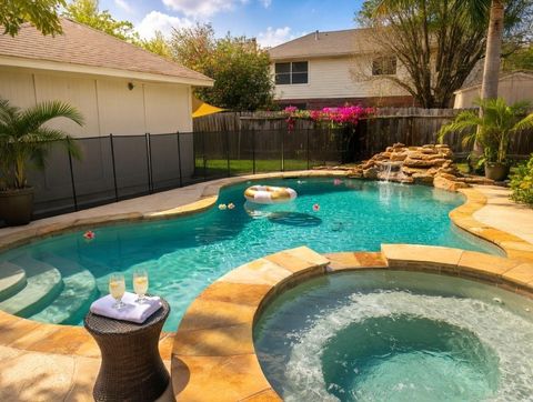 Photo of 15922 Cutten Road, Houston, TX 77070 (MLS # 24998236)