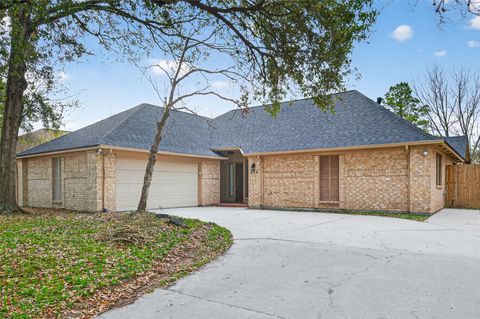 Photo of 206 Mill Trail Drive, Sugar Land, TX 77498 (MLS # 94744692)