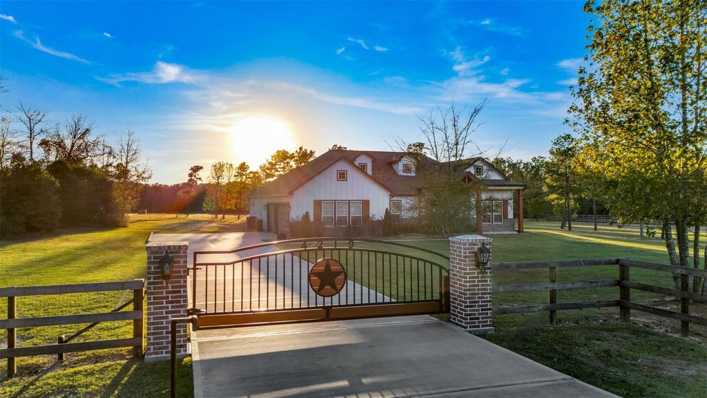 Photo of 4219 Cross Cut, Cleveland, TX 77328 (MLS # 54734816)