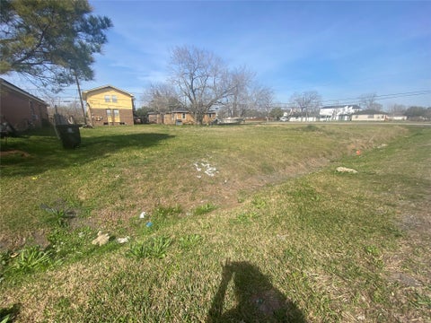 Vacant Land For Sale - 10130 Ricky Street<br/> Houston, TX 77033