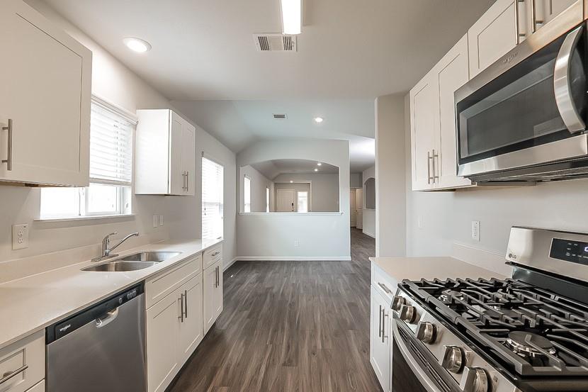 19019 Moynihan Drive